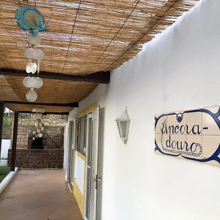 Villa Ancoradouro *